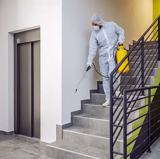 a professional giving apartment building cleaning service San Francisco